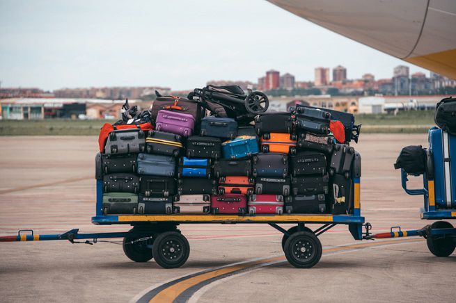 Cosa si può portare nel bagaglio a mano? Ecco gli oggetti